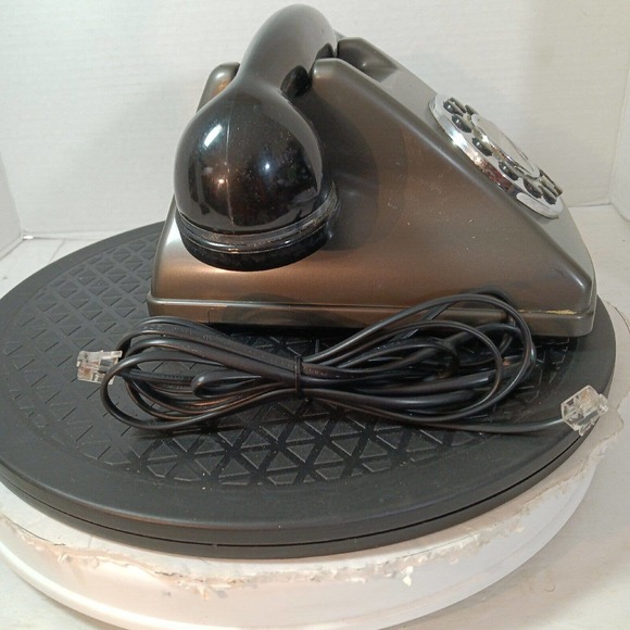 Conair METROPOLIS Retro Telephone Push Button Vintage Style Landline Phone - Picture 7 of 12
